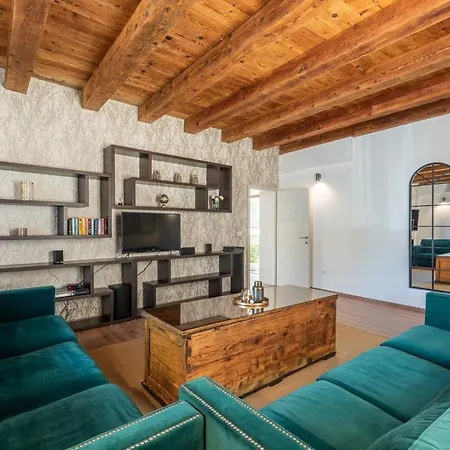 Villa Artiana
