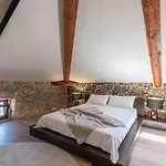 Villa Artiana *