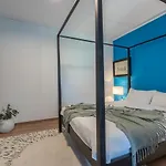 Artiana Villa